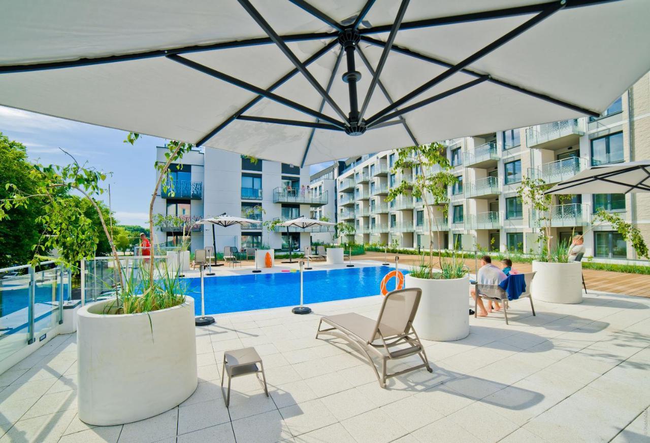 Porty B103 Nadmorskie Tarasy Pool Sauna Parking 코워브제크 외부 사진